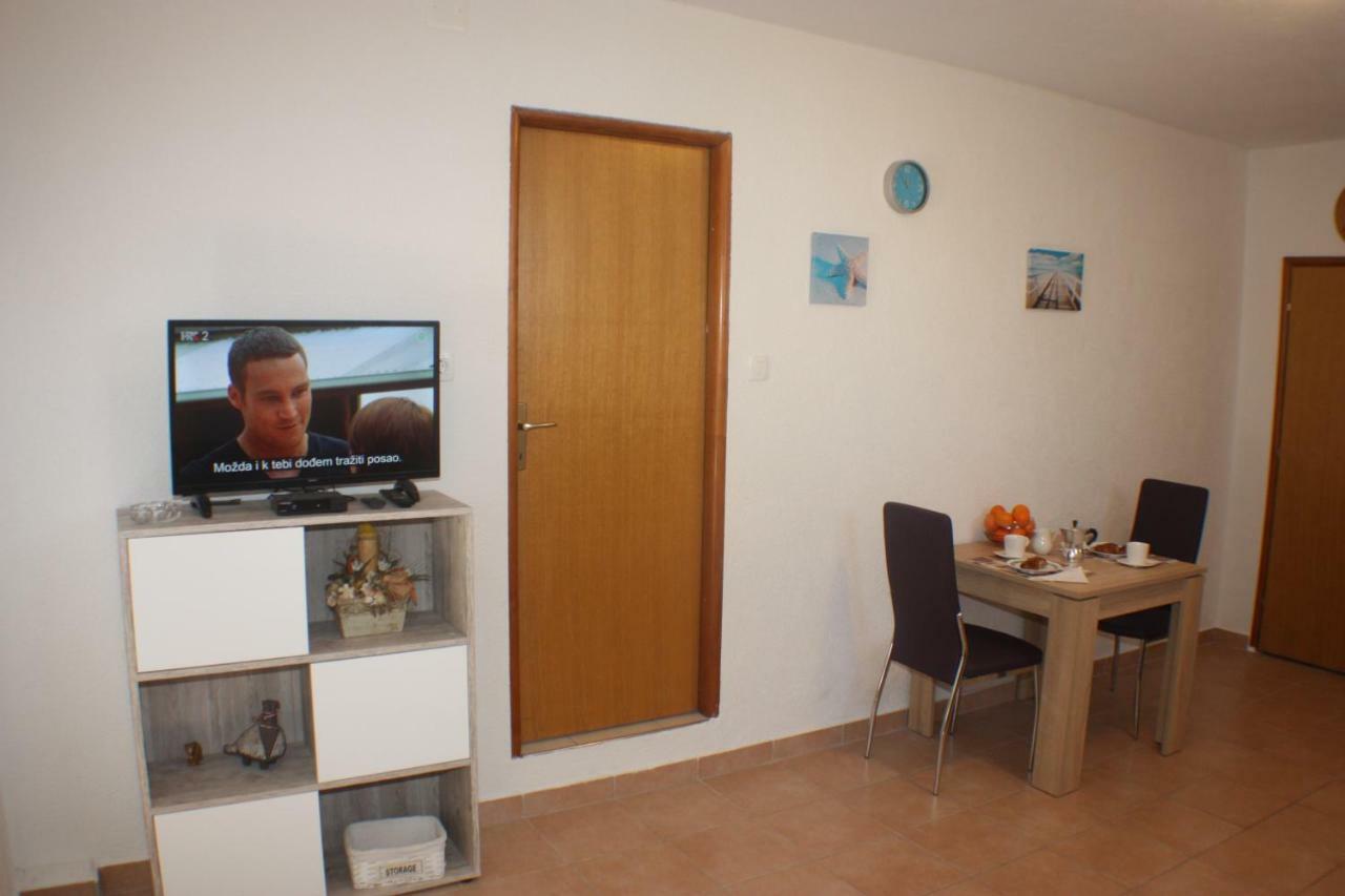 Studio apartman Tristan Zadar Bagian luar foto